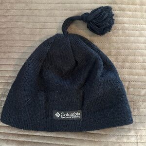Columbia Black Fleece Tassel Cap